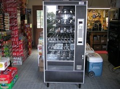 AP 7600,6600,113,123,LCM,STUDIO SNACK MACHINE T-HANDLE ASSEMBY / LOCK & 2 KEYS