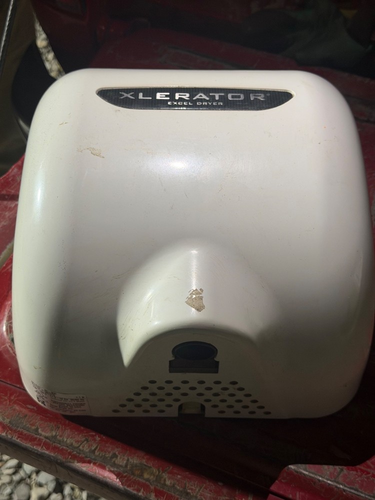 Xlerator White steel Excel XL-BW-ECO Hand Dryer (Untested)