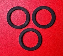 Genuine Ford B6A-3591-A Oil Seals – 1.25″ ID, 1.700″ OD, 0.190″ W – NEW Lot of 3