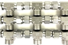 SWAGELOK, LOT OF 9, SS-600-3TTF, BRANCH TEE, 3/8″T x 3/8″T x 1/4″FNPT, SST, NEW