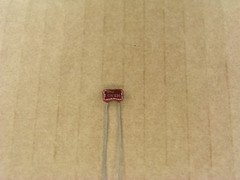 S01029-128 (5 Pc Lot) 24 pf 500 volt 500V +- 5 % radial silver mica capacitor