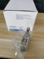 1PCS Omron D4E-1G20N D4E1G20N Limit Switch -New Free Shipping #OM