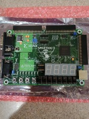 Xilinx Spartan 3 FPGA Starter Kit, Digilent XC3S200 FPGA Development Board