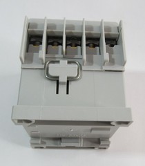 NEW ALLEN BRADLEY 100-K09*10 MINI CONTACTOR 100-K09D10M 110V/120V 9A 3-POLE