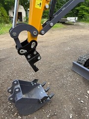 Adapter for AGT QNT30 QNT50 Bobcat to fit 25MM Attachments- Custom MADE IN OHIO!