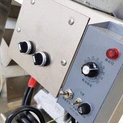 Tipping Bucket Automatic Feeding Machine Materials Feeder 220V 1.9m