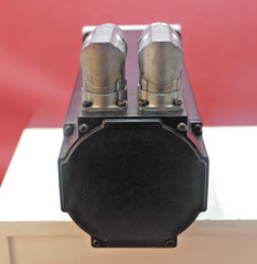 Kollmorgen AKM44J-ACCNAA00 Servo Motor, 84mm Frame, w/ BiSS Single Turn Encoder