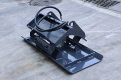 Hydraulic Vibratory Compactor Attachment for Mini Skid-Steer Loaders | 275.5 lb