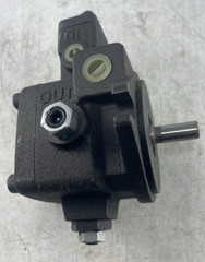 New Hyvair Vane Pump PCV5-1K-2AK-1 0.66 Cu. In. Displ. CW Rotation Fast Shipping