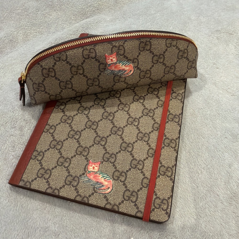 Gucci GG Supreme Monogram Notebook with Illustrated Cat & Pencil Case!