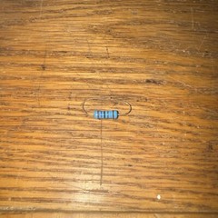 2.7K-ohm 1 Watt 1% metal film axial resistor