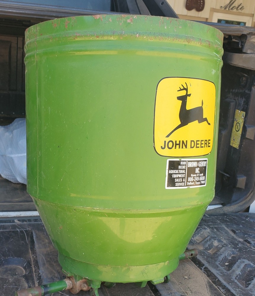 John Deere 800 Series Metal Hopper ‘ Super Nice’ 1 Row Planter 2 Row Planter JD