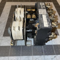 Square D Hoist Contactor Class 8965 Type R012 Series B GOOD SHAPE FAST SHIPPING