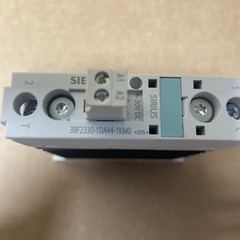 1 Siemens 3RF2330-1DA44-1KM0 Contactor
