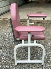 Blood Drawing Phlebotomy Chair Medical Lab Hospital Tattoo