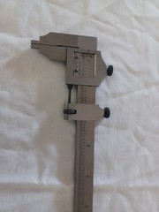 L.S. Starrett 6″ No. 122 Inside / Outside Vernier Caliper in original box