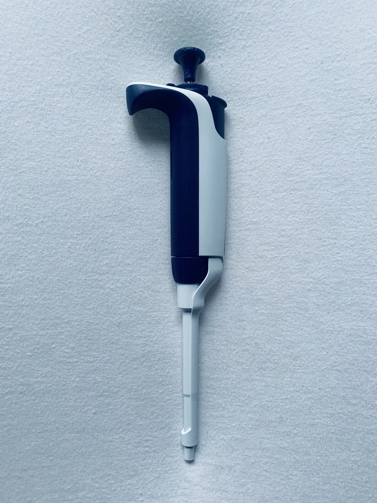 Rainin L-200 XLS Pipet Lite XLS ~ LTS 20-200ul LTS ~ Single Channel ~ Calibrated