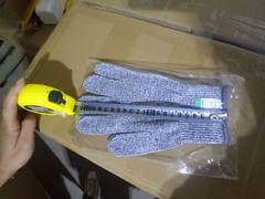 Protective Cut Resistant Gloves Level 5 Certified Safety Meat Cut Wood Carving