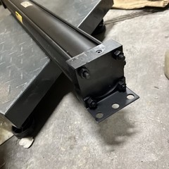 PARKER PNEUMATIC CYLINDER 2.50CCB2ANUS19ACX26.50
