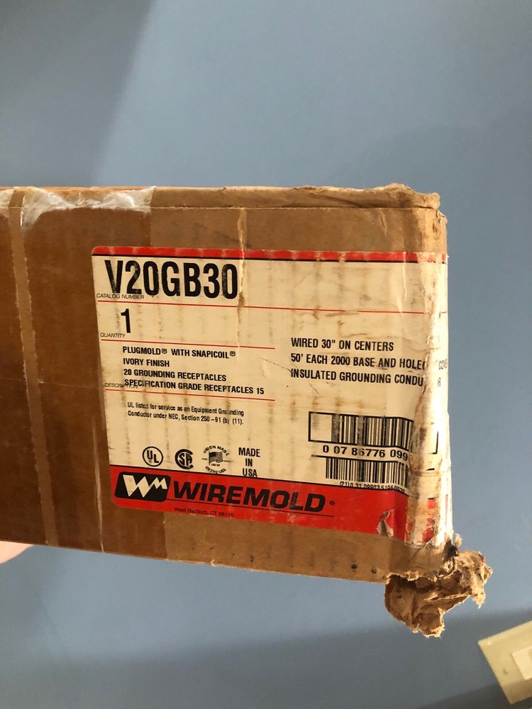 Wiremold V20GB30 Plugmold W/ Snapicoil Ivory 20 Grounding Receptacles