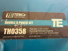 TEMCo Double D Punch Die Set 0.769 inch x 0.642 inch Knockout Hole w/ Case