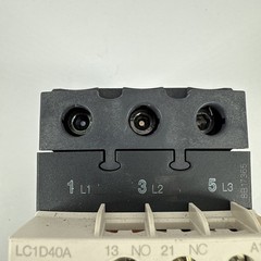 SCHNEIDER TESYS LC1D40A MAGNETIC CONTACTOR 3 POLE 50/60HZ