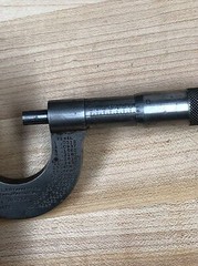 THE L.S. STARRETT CO. ATHOL MASS USA OUTSIDE MICROMETER 209-C 0-1″ VTG