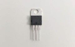 1ea TO-220 VOLTAGE REGULATOR IC LM317 ETC.- PICK VALUE-Mr Circuit