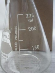 1419b Lot (2) Kimax Erlenmeyer Flask Graduated 250 ML Type IV 6640-00-935-4269