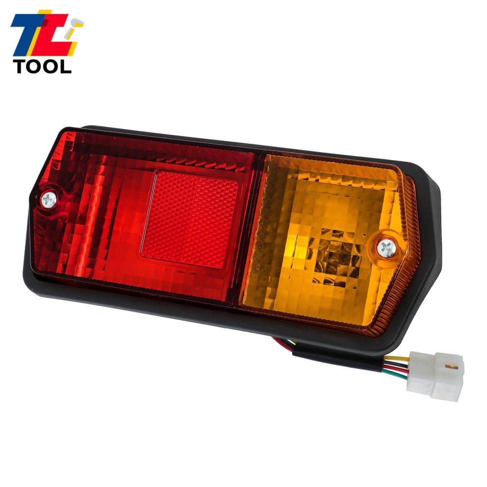 T1150-34302 For Kubota RIGHT RH Tail Light Lamp Socket 31301-34300 L3240HST