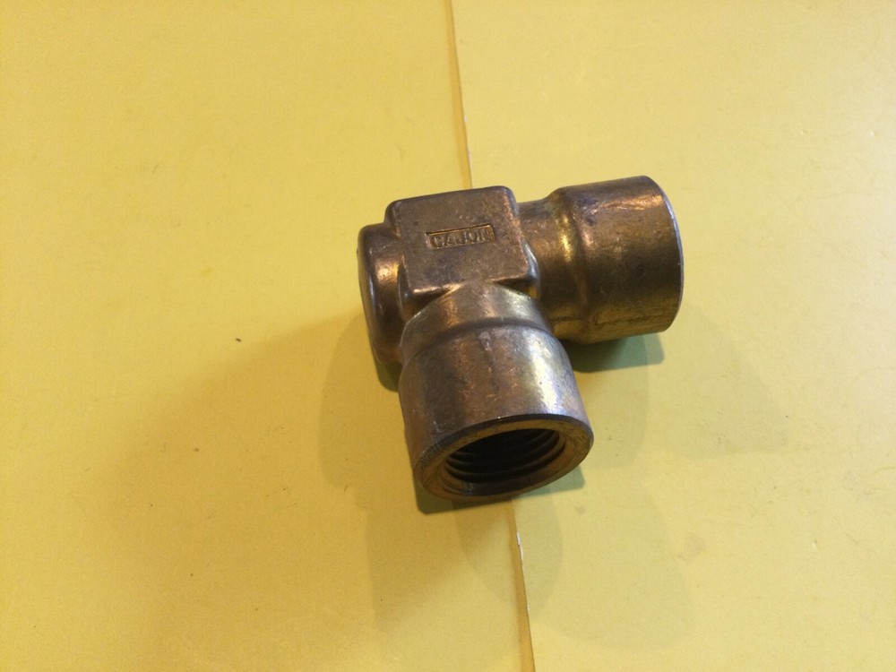NEW CAJON/Swagelok B-8-E 1/2″ FNPT Brass Pipe 90 Deg. Elbow Fitting