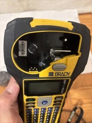 Brady BMP 21-PLUS Handheld Portable Label Printer Black Yellow – No case WORKS!
