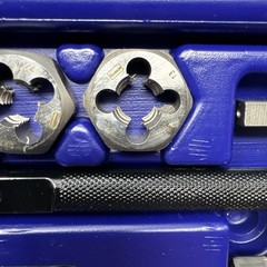 Irwin Hanson Tools #24612 12 Piece Tap & Die Set, Fractional Hex – Excellent