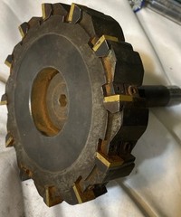 VALENITE B-6-12R INDEXABLE FACEMILL With Inserts & R8 Shank