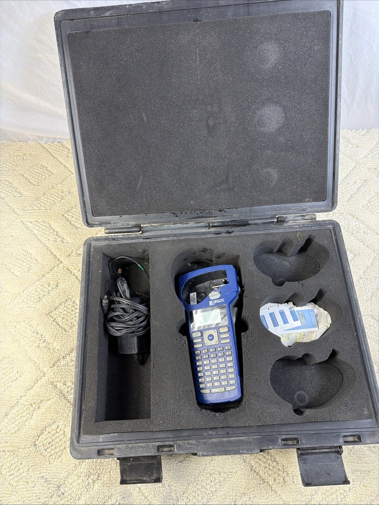 Brady BMP21 Handheld Label Printer