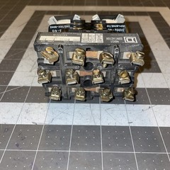 Square D Hoist Contactor Class 8965 Type R012 Series B GOOD SHAPE FAST SHIPPING