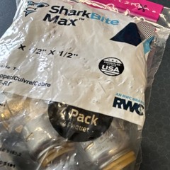 SharkBite Max 1/2 in Push-to-Connect Tee Brass Fitting4-Pack UR362A4freeshipping