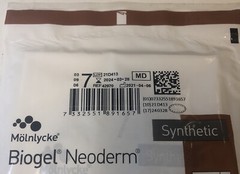 10 PC Molnlycke Synthetic Neoderm size 7