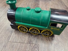 Vintage 1990s Crayola Color Line Train Crayon Holder 1993 Engine Green Toy