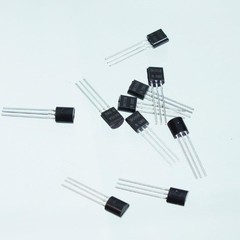 24 Value 840 Piece Assorted TO92 Transistors PNP NPN Bipolar Power Transistor