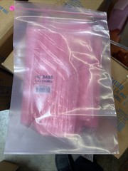 500 – 13×18″ 4 Mil Pink Anti-Static Reclosable Poly Bag