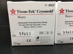 SAKURA REF 4565 Tissue-Tek Biopsy Disposable Vinyl Specimen Cryomold Lot 5 PKS