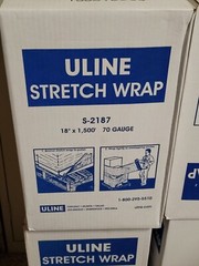 Uline 18″ x 1500′ X 70 Gauge Hand Stretch Wrap Film / Box of 4 Rolls