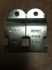 Set Of 100 Unistrut N1113NH EG, P1113 EG, 1″ Rigid Conduit Clamps
