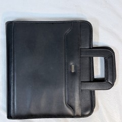 Franklin Covey Day One Monarch Black Vinyl Zip 3 Ring Briefcase Binder Handles
