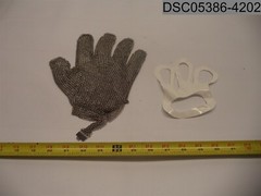 Qty=2 Pcs: Chainmail Protective Glove, Medium Size, QC PASS 06, Stainless Steel