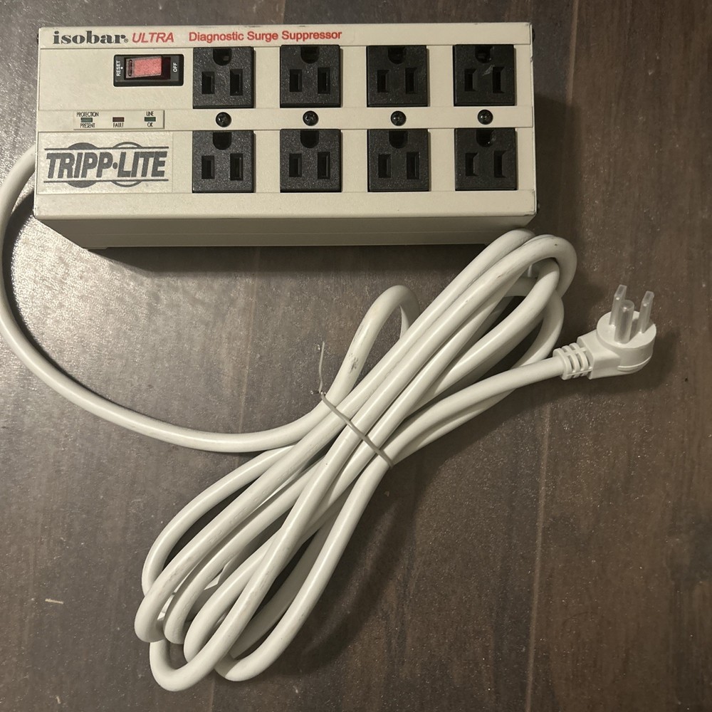 Tripp Lite ISOBAR Ultra 8 Outlet Surge Protector Power Strip brand new