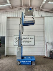 2013 Genie GR20 20′ Electric Vertical Mast Lift Manlift Aerial Skyjack JLG #6129