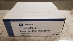 Box of 100 Covidien 18 mil ChemoPlus Latex Hand Specific Medium Gloves CT0192-1