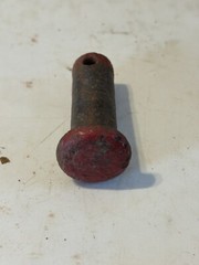 Q3567 – A Used Head Pin For A McCormick IH A-189, 189, A-193, AV-193 Plows